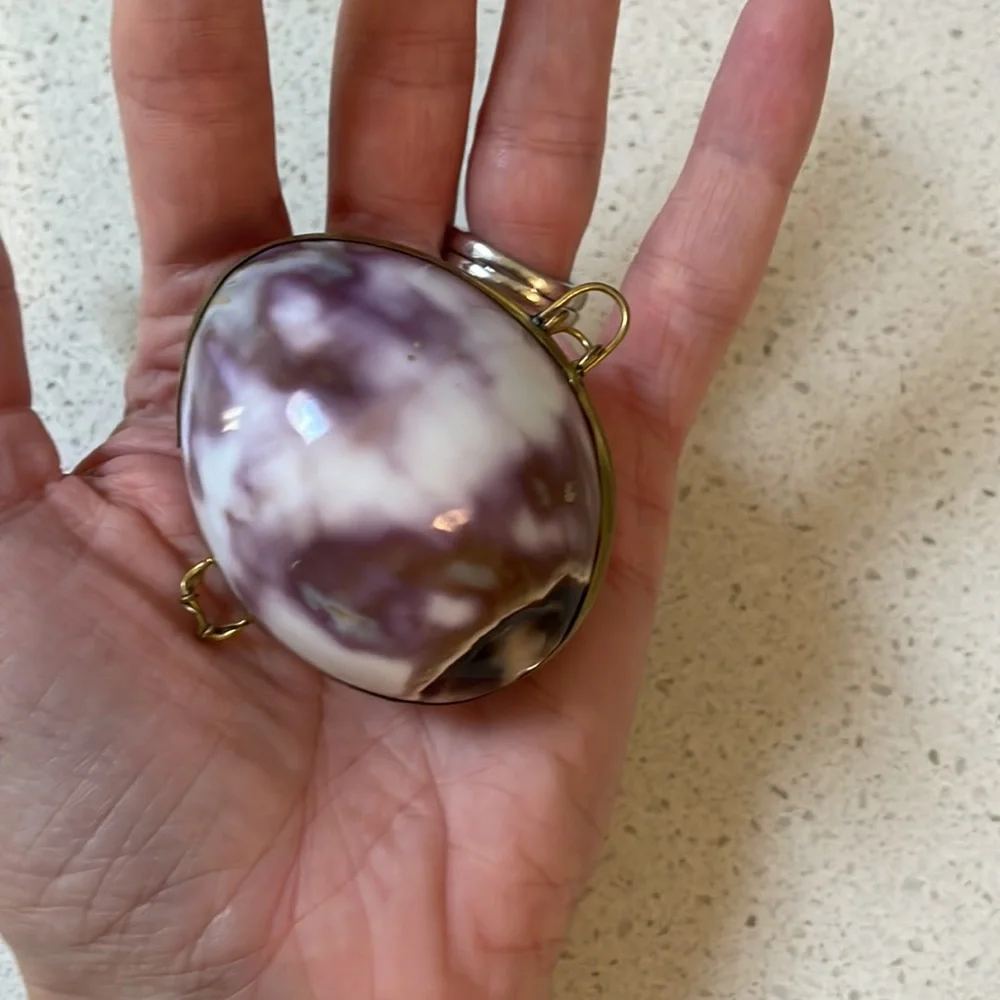 Vintage handmade purple seashell jewelry box
